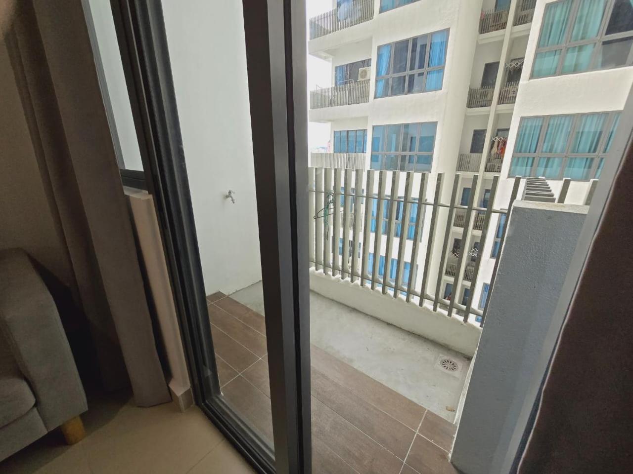 The Luxe Colony Klcc Apartment Kuala Lumpur Exterior photo